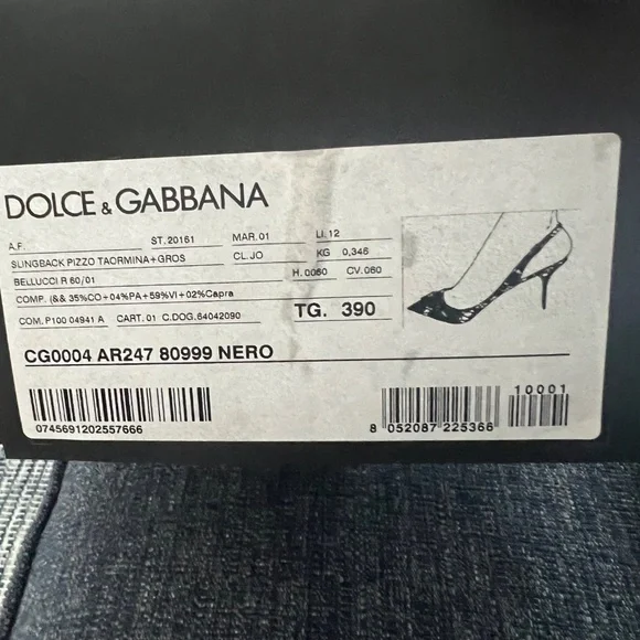 Dolce & Gabbana Belluci Taormina Lace Kitten Heel Pumps Size 39